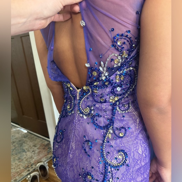 Envious Couture Prom Elegant Purple Beaded Mermaid Evening Gown Size 2 - Picture 4 of 6